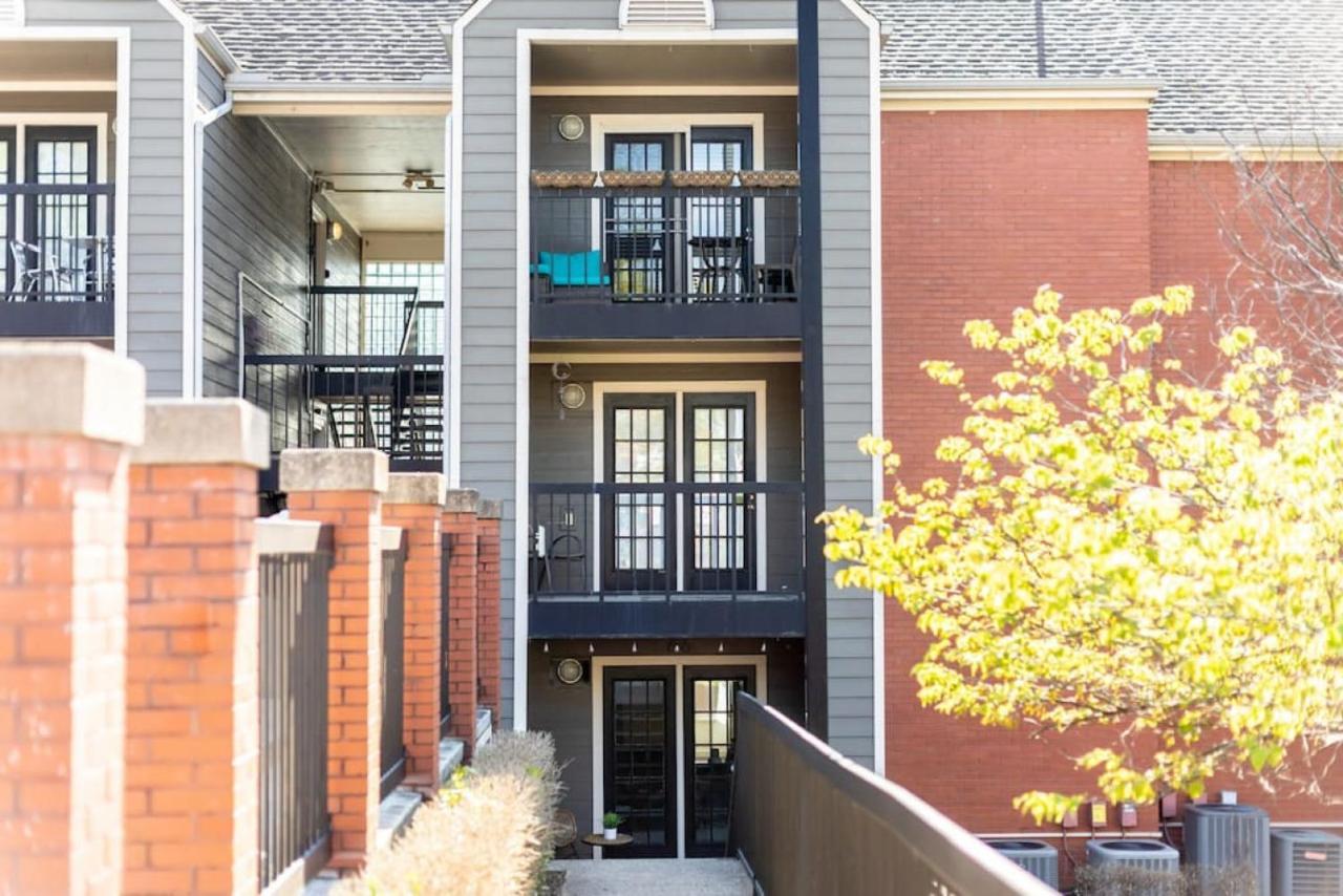 Stylish Downtown Nashville 3 Beds, 1 Bedroom With Private Patio, Parking Екстер'єр фото